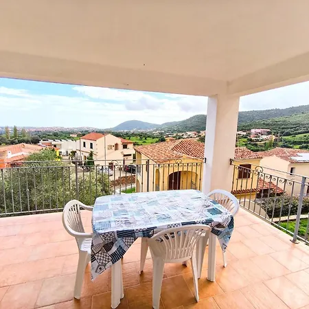 With A Sea-view Terrace شقة بودوني